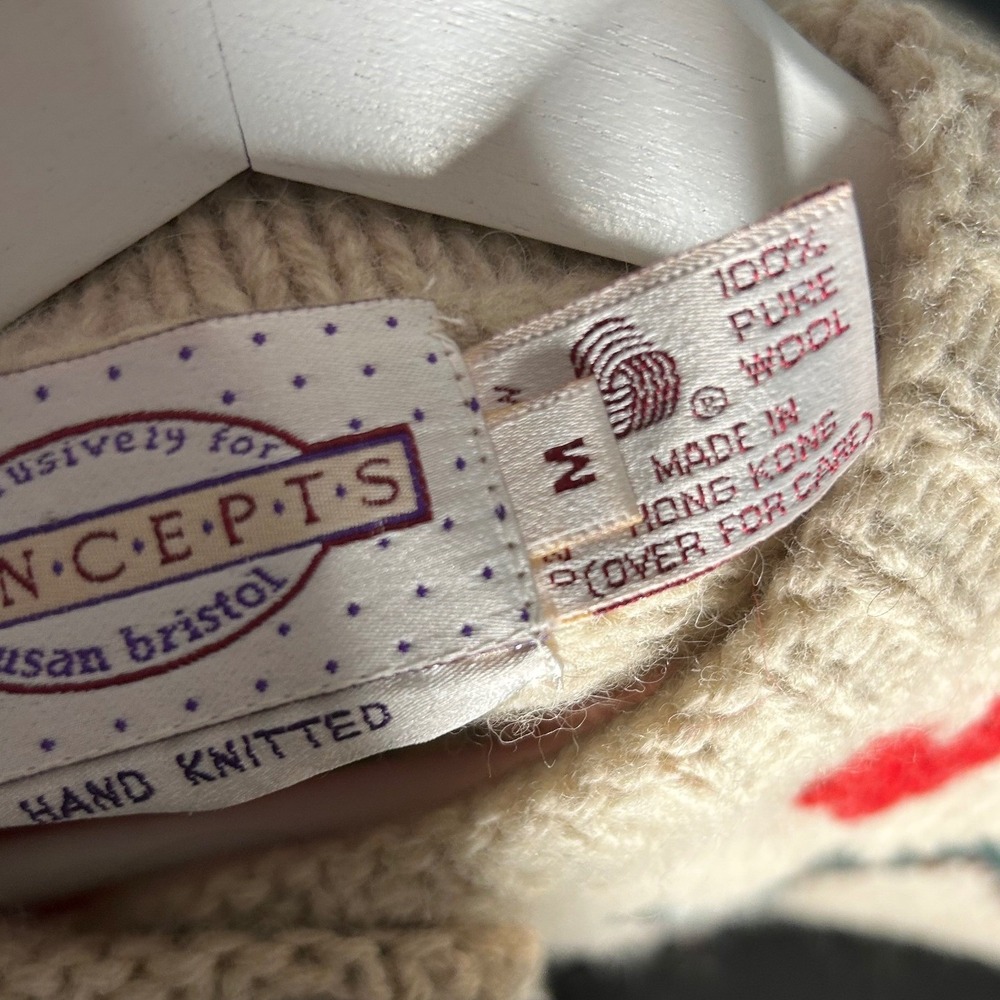 VINTAGE Concepts Susan Bristol Cardigan Womens M Beige Wool Heart Deer Pine Tree - Picture 4 of 14